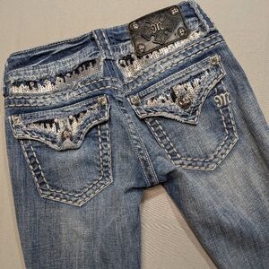 Miss Me Brand, Capri Denim Jeans. Flap Pockets, Style JE5146P6 Size 25